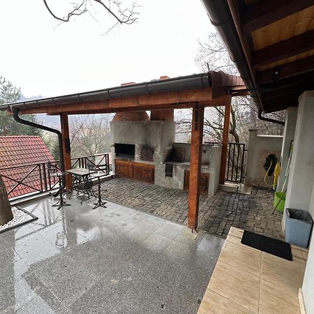 Casa Romana Ieşelniţa المظهر الخارجي الصورة