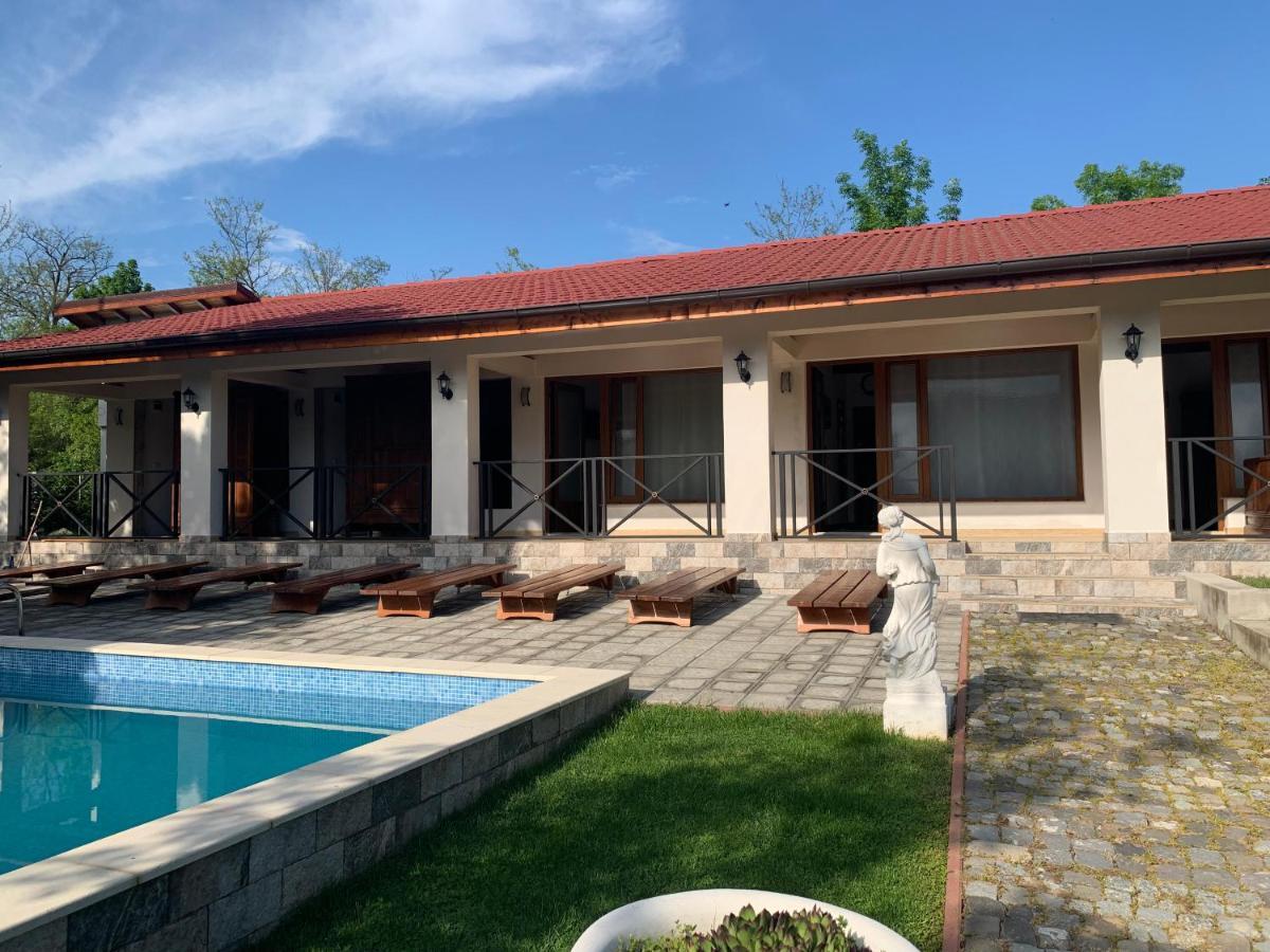 Casa Romana Ieşelniţa المظهر الخارجي الصورة