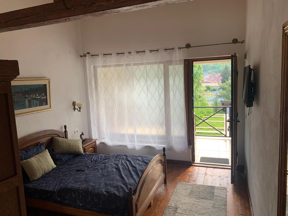 Casa Romana Ieşelniţa المظهر الخارجي الصورة